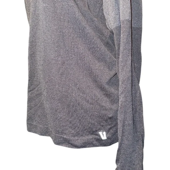 Vuori Seamless Men's Long Sleeve Current Tech Performance Tee - Picture 3 of 8